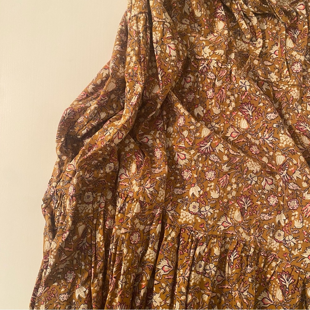 Dress - Picture 5 of 5